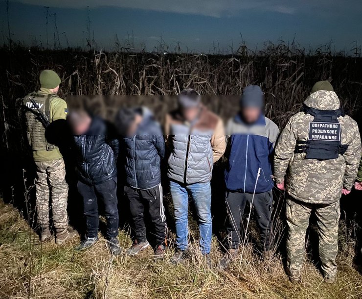 За одни сутки пограничники Чопского отряда задержали 16 граждан Украины