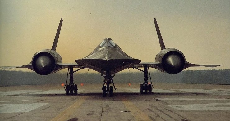 літак SR-71, SR-71 Blackbird, американський літак SR-71, Lockheed Corporation, розробка Lockheed, літак-заправник, стратегічний розвідувальний літак