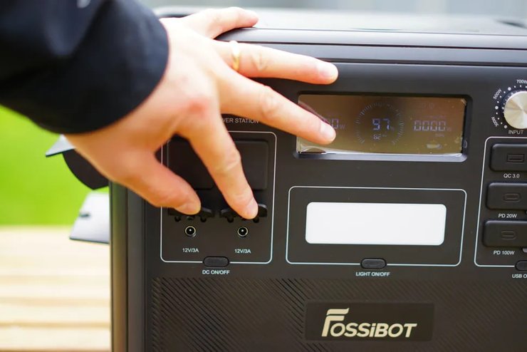 Портатвна електростанція Fossibot F2400
