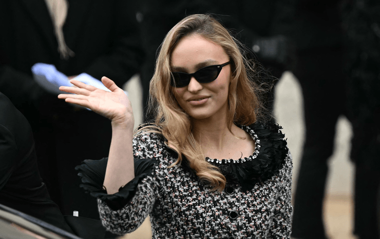 Лили-Роуз Депп