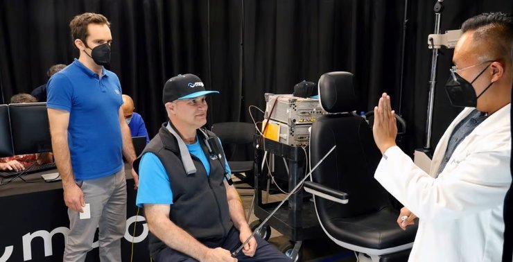 Mojo Vision, линза