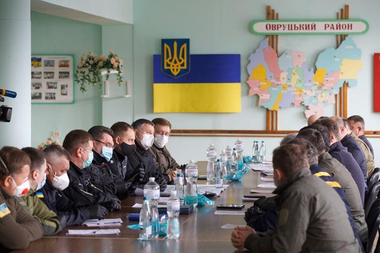  Заседания оперативного штаба по ликвидации пожаров в Житомирской области и Чернобыльской зоне