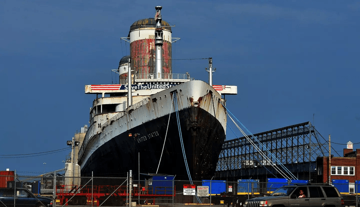 SS United States, круїзний лайнер, більший навіть за знаменитий "Титанік", затоплення судна, відправлять на дно