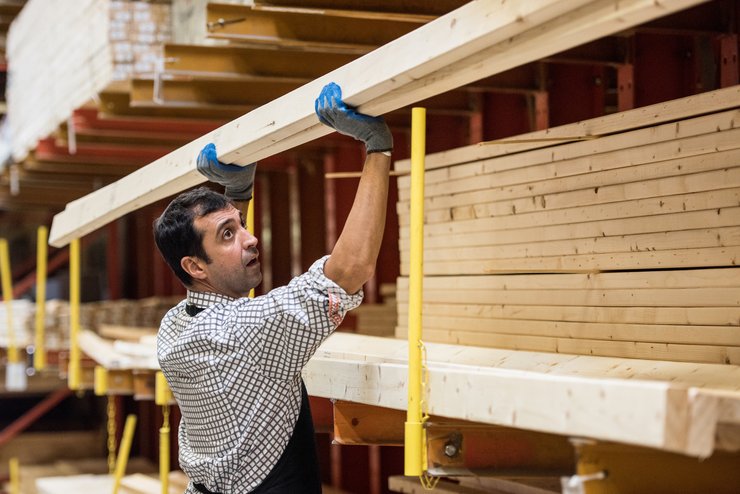 трудові мігранти з України, оплата праці заробітчан