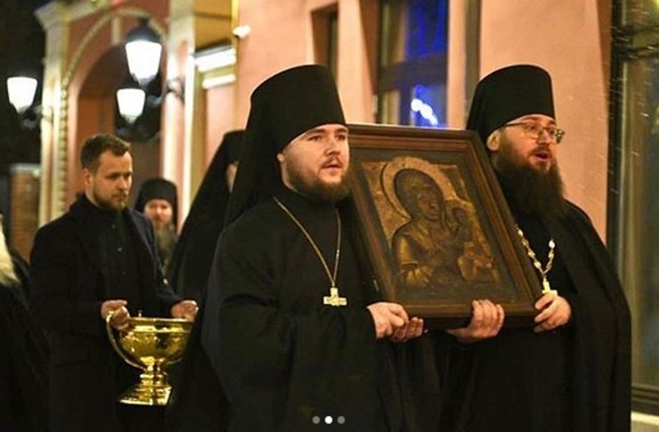 Москва, крестный ход,  коронавирус