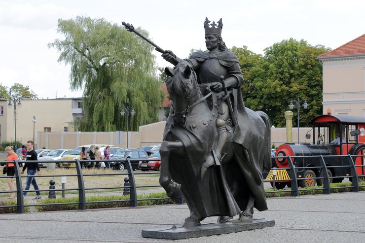 король Казимир Ягелончик, Україна та Річ Посполита, Утворення Речі Посполитої, Російська імперія та Річ Посполита, історія України, Люблінська Унія, козацькі повстання, повстання проти поляків, повстання проти шляхти