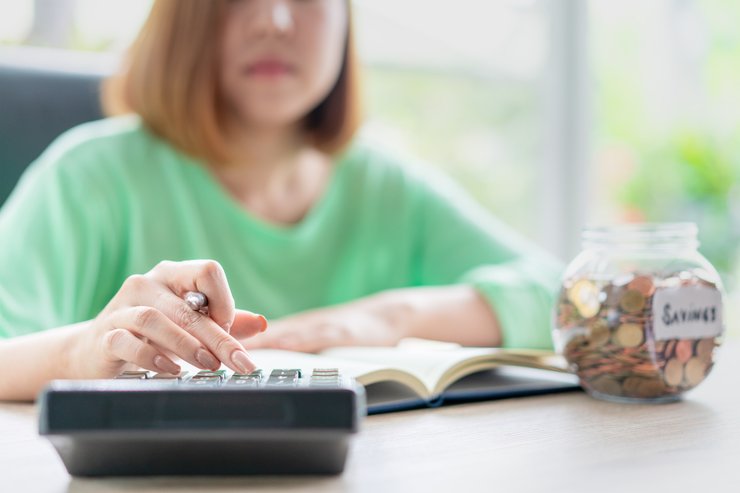 Экономия, потребительское поведение украинцев, потребительская активность, потребительская активность в Украине, продукты питания, покупка продуктов, покупка электроники и бытовой техники, покупка одежды и обуви,  экономия на еде