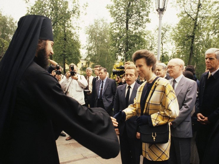 принцесса анна, наряды принцессы анны, модные образы принцессы анны, принцесса анна ссср