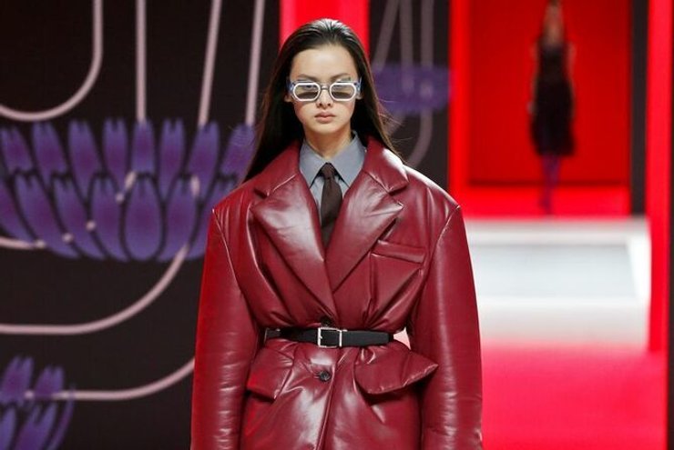 Верхняя одежда из кожи 2020 фото