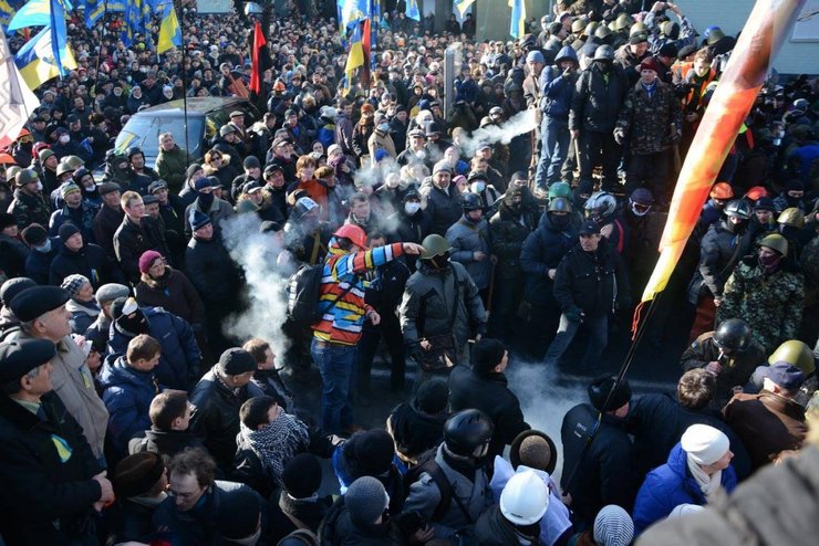 Протести на Майдані