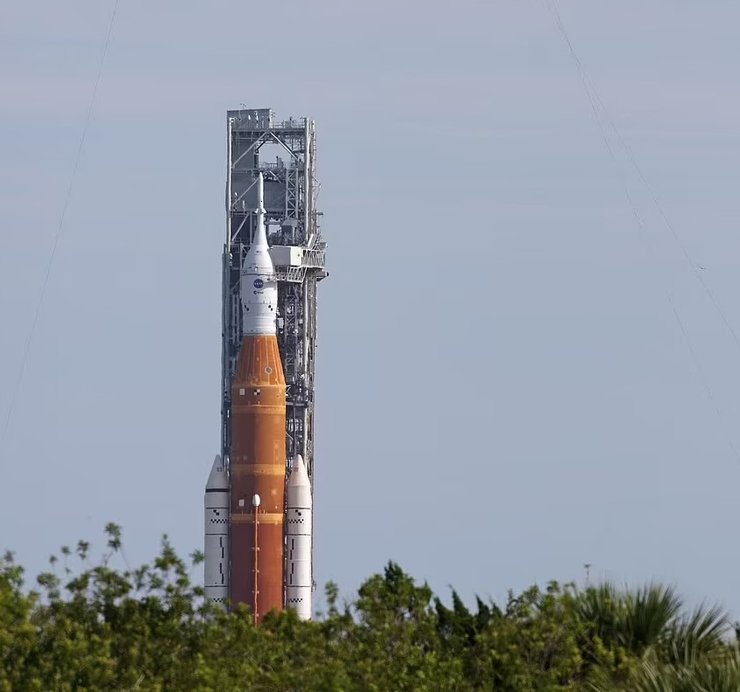 ракета Space Launch System