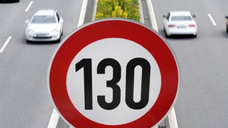 немецкий автобан, автобаны в Германии, ограничение скорости на автобане, лимит скорости, расход топлива