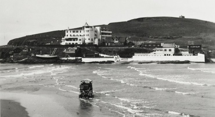 остров бург, агата кристи, остров продажа, десять негритят, зло под солнцем