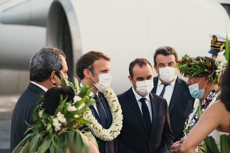 Эммануэль Макрон, Таити, французская полинезия