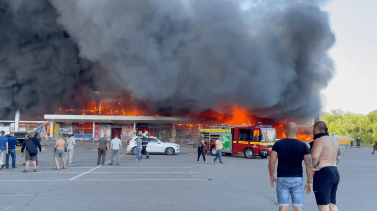 Кременчуг, тц амстор, тц амстор погибшие, торговый центр амстор, трц амстор у кременчуці