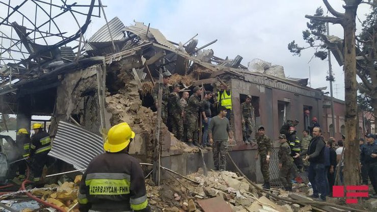 Азербайджан, обстрел