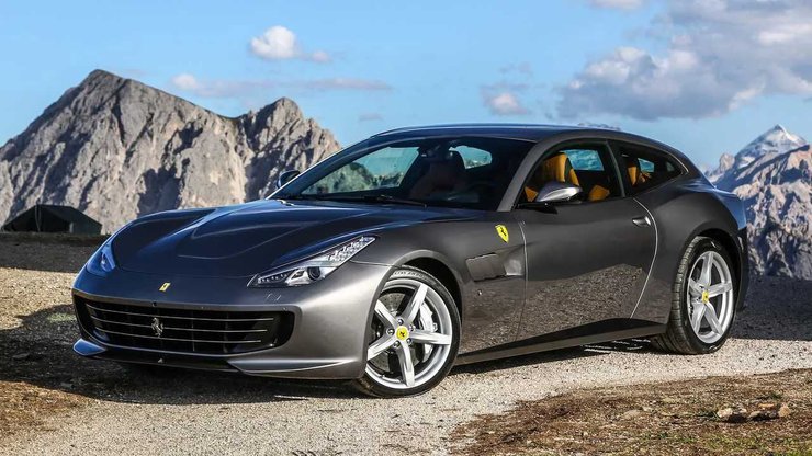 Ferrari GTC4Lusso