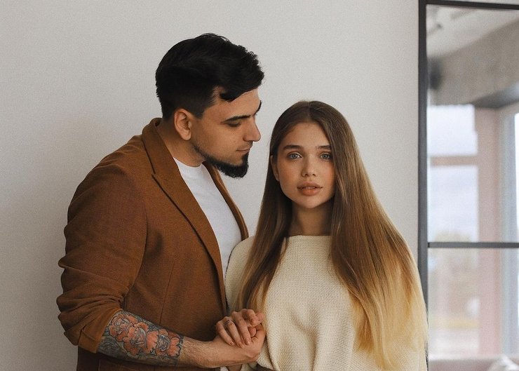 саша бо, игорь пустовит, блогер, блогерша