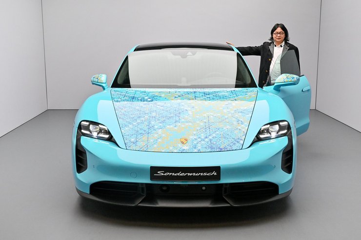 Porsche Taycan Turbo S художник