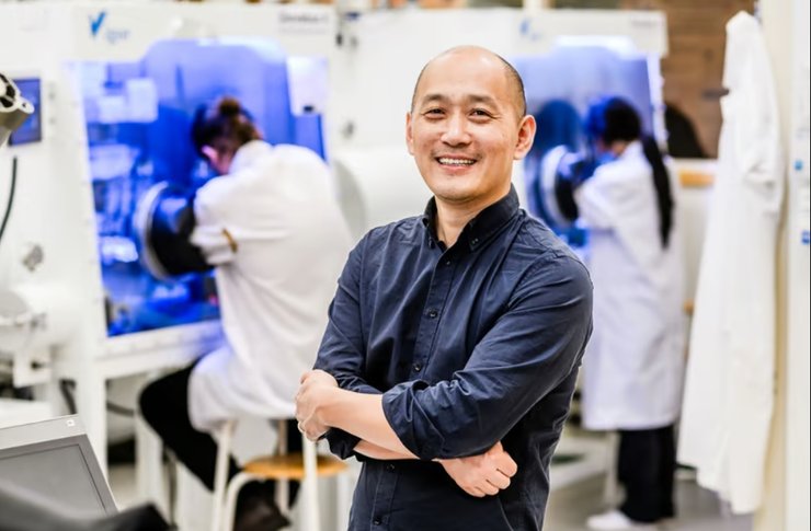 Профессор Фэн Гао