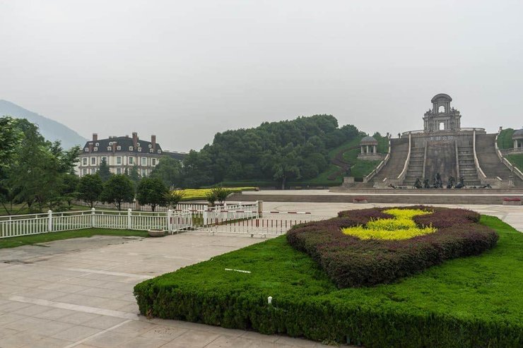 Китайцы построили точную копию Парижа, город-призрак, интересные локации, странные уголки на Земле, путешествия, путешествия, фото