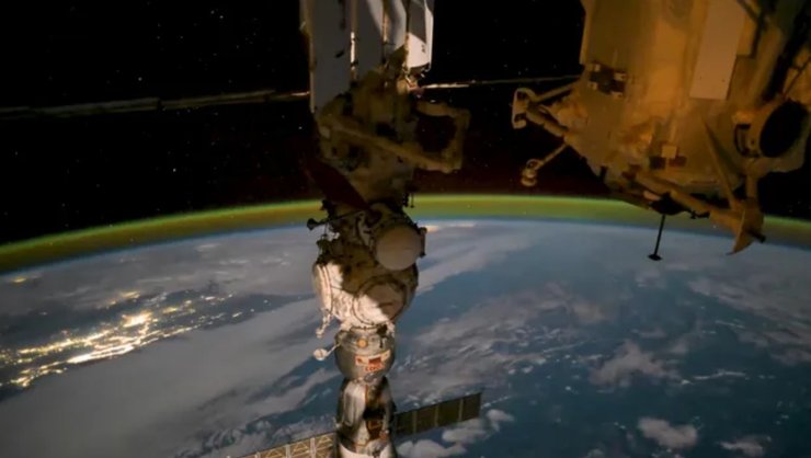 МКС Северно сияние