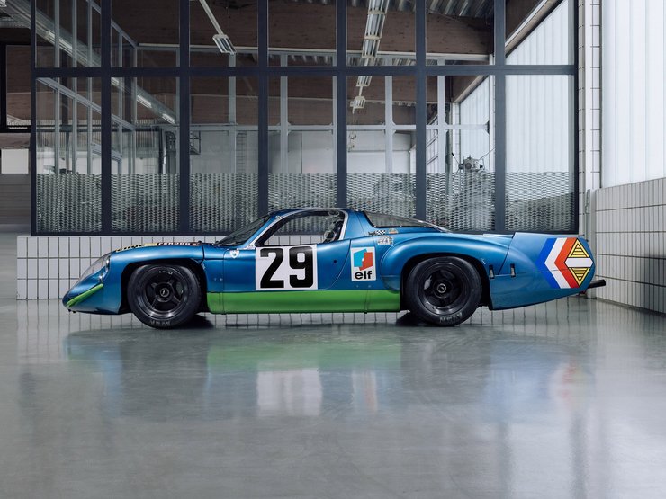 Alpine A220