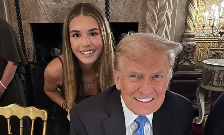 Дональд Трамп с внучкой Кай