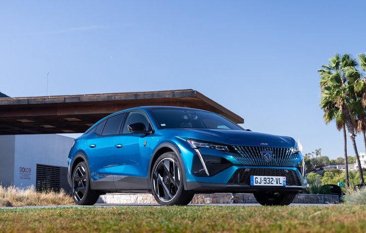 Peugeot 408, кращі гібриди, кращі гібридні моделі, кращі нові гібриди