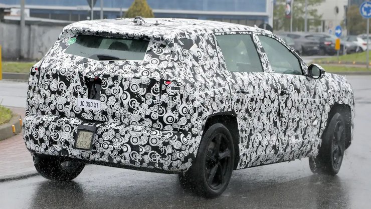 Jeep Compass 2025, новый Jeep Compass, кроссовер Jeep