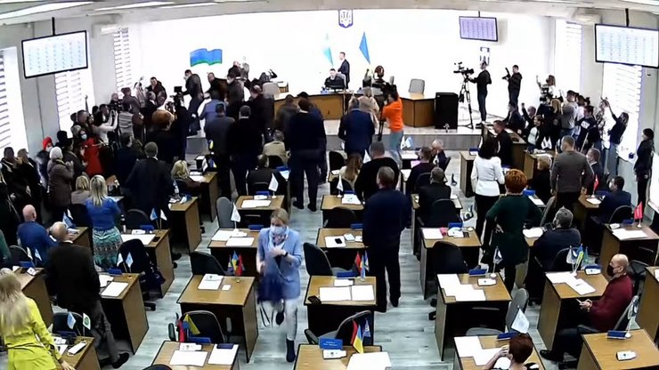 драка в горсовете, депутат, ровно, горсовет ровно