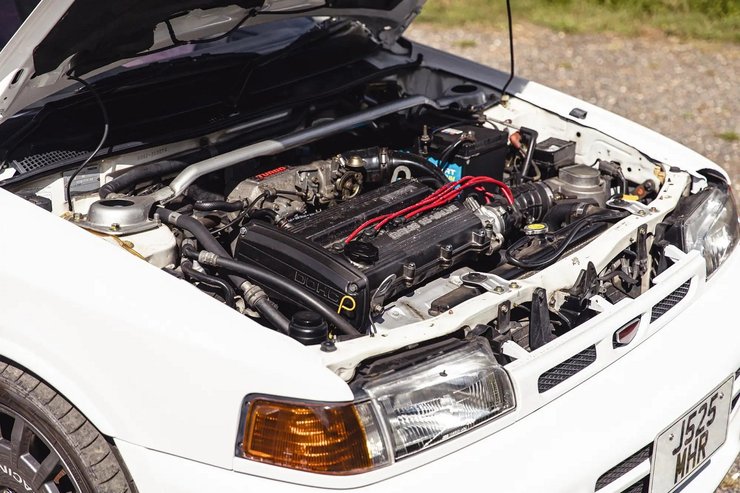 двигатель Mazda 323