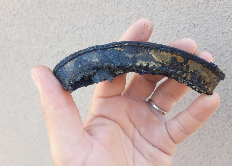 затонувший корабль, медная труба