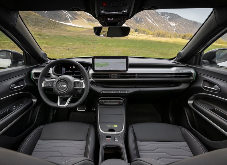 салон Jeep Avenger 4xe, Jeep Avenger, новый Jeep Avenger, Jeep Avenger 2024