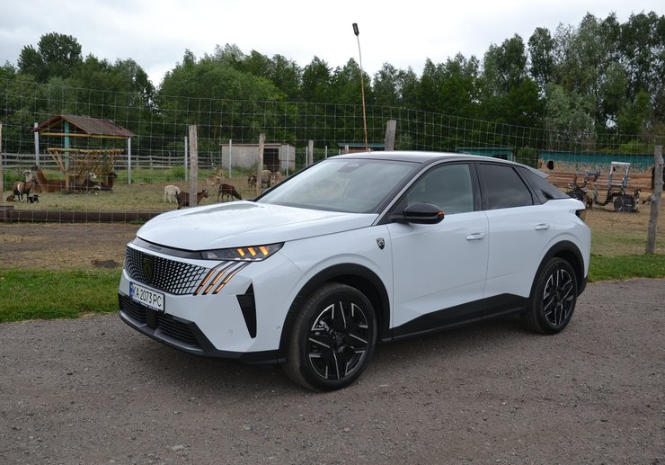 Кроссовер Peugeot 3008 2025