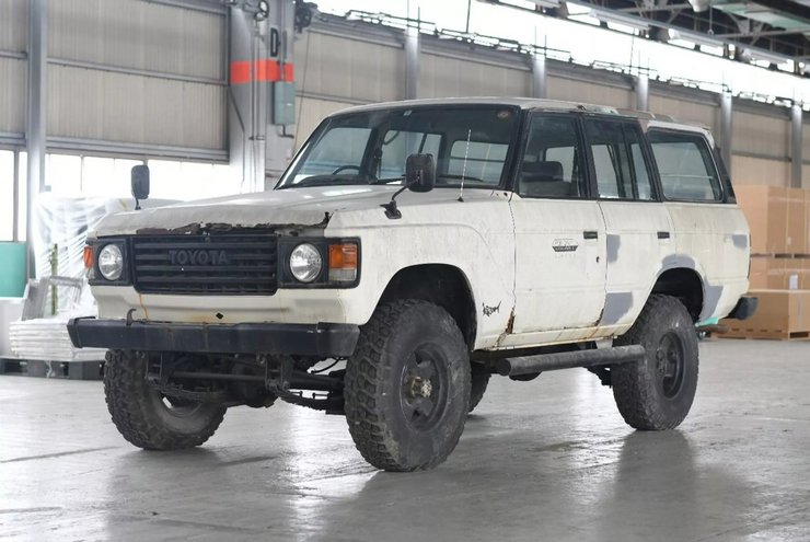 Toyota Land Cruiser J60 електромобіль