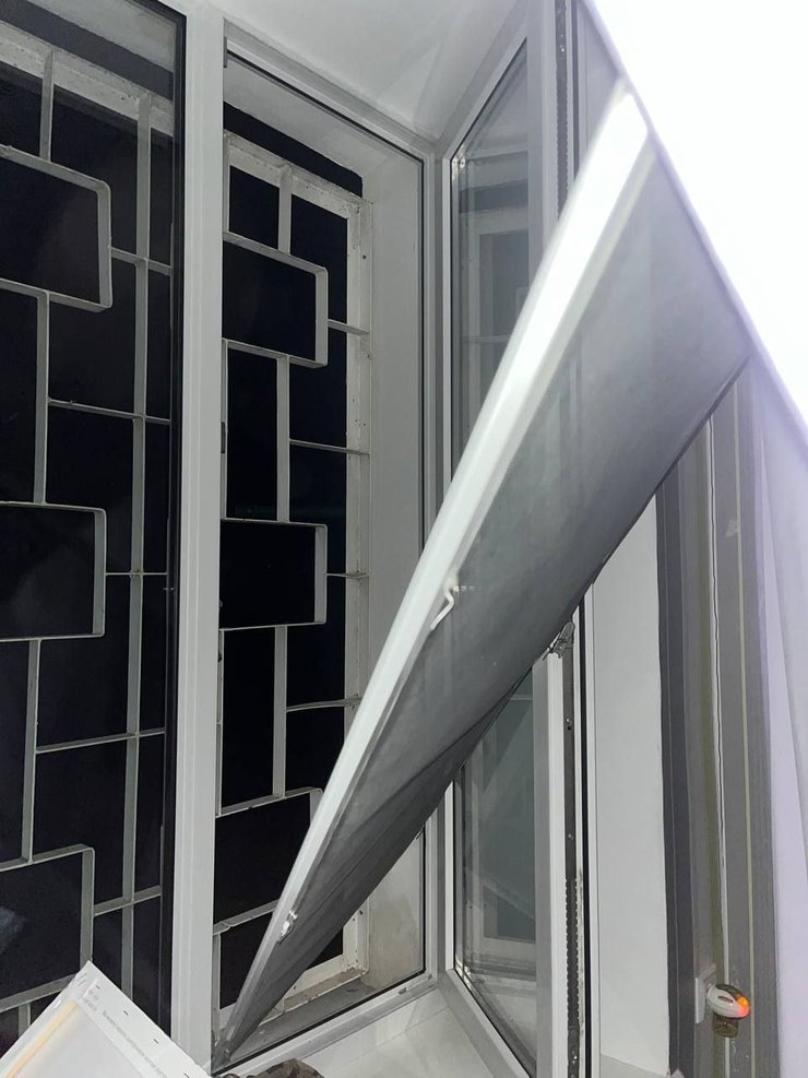 В районі Стрілецької бухти повилітали вікна