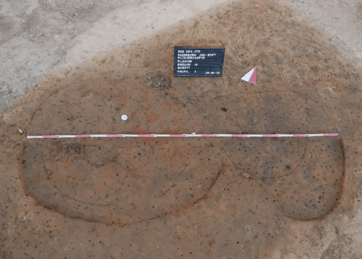 розкопки, артефакти, амфора, дослідження, рим, римські війська, табір, печі, вугілля, Римська імперія, Німеччина, військові, побут, Август, фрагменти, вино, історія, германські племена