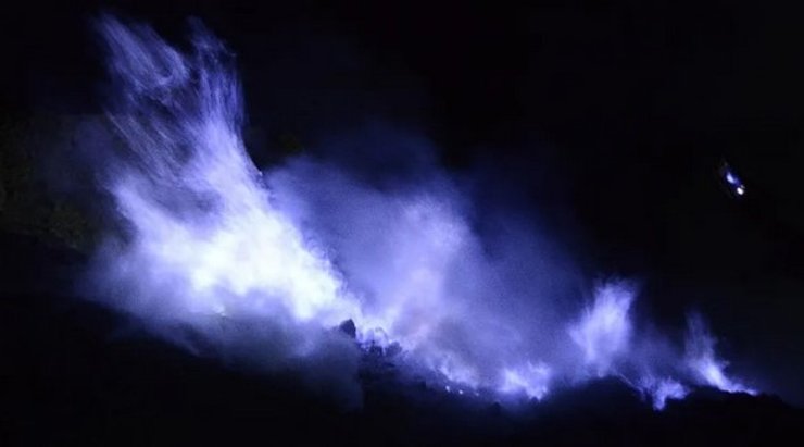 озеро Кавах Иджен