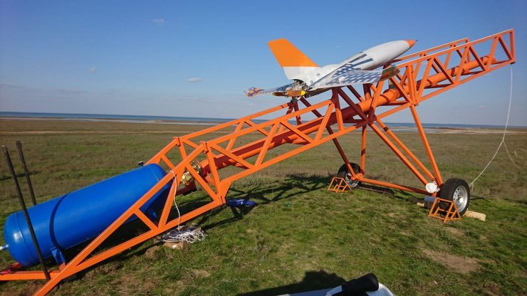 Дрон RZ-60, катапульта