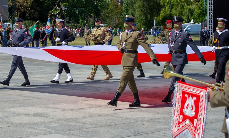 перевооружение польши, оборона польши, политика нато, оборонная политика нато, как нато защищать союзников, союзники нато, усиление нато, развитие сил нато, вызовы для альянса
