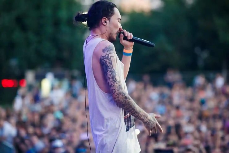 Скриптонит, казахский рэпер, рэпер, поддержка украины, маша ефросинина, фонд ефросининой