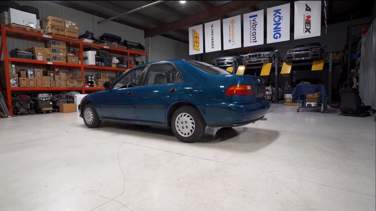 Седан Honda Civic