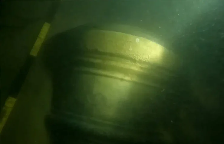 Лондон, пушка, корабль, Англия, Темза, король, Яков II, Карл II, судно, авария, порох, история, борт, вооружение, море