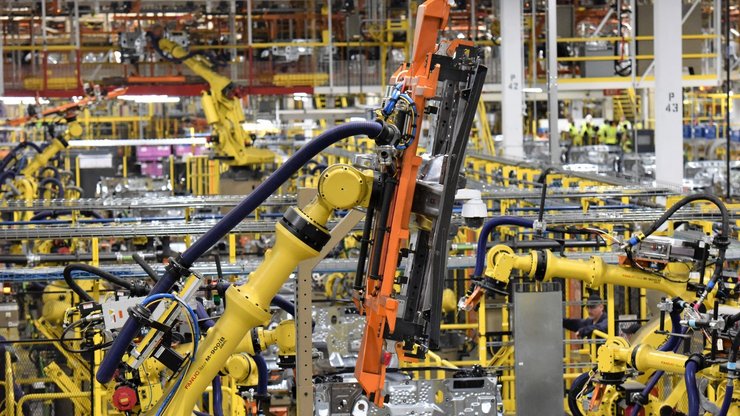 Электромобили вынудили Ford и Honda сокращать сотрудников.