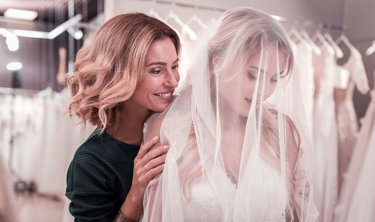 Невеста, свадьба, сестра невесты, шутка перед свадьбой, пошутили над невестой, розыгрыш невесты, семья невесты