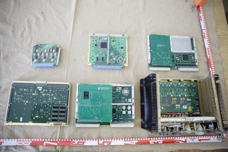 Платы российской крылатой ракеты Х-101