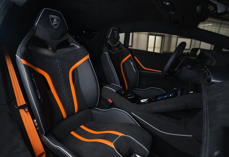 салон Lamborghini Huracan Sterrato, Lamborghini Huracan, суперкар Lamborghini