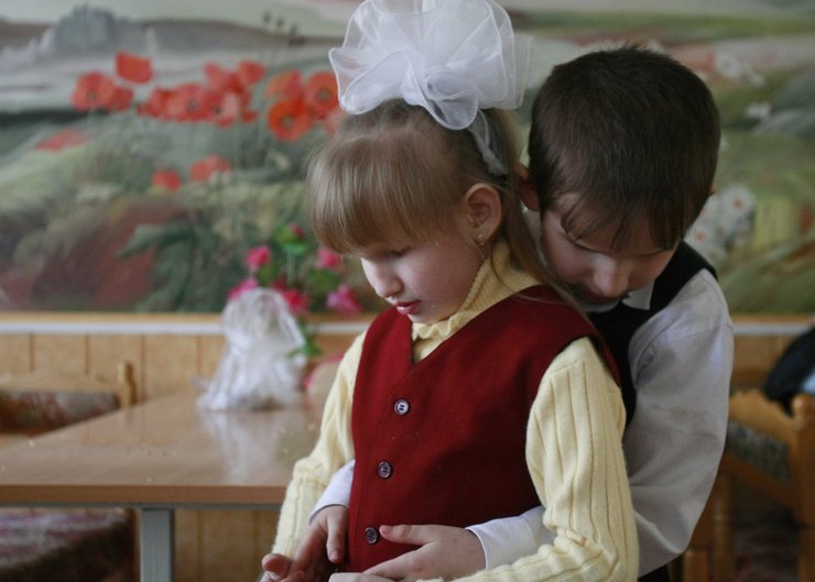 школа-интернат, дети инвалиды, незрячие, слепые дети, столовая