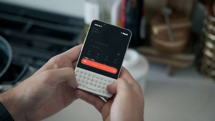 Minimal Phone 2